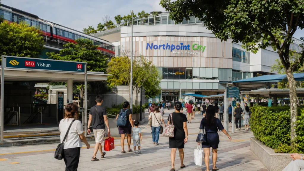 One day Yishun shopping route near MRT and shopping malls in Singapore